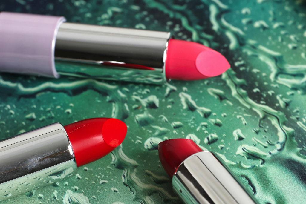 Long-Lasting Lipsticks